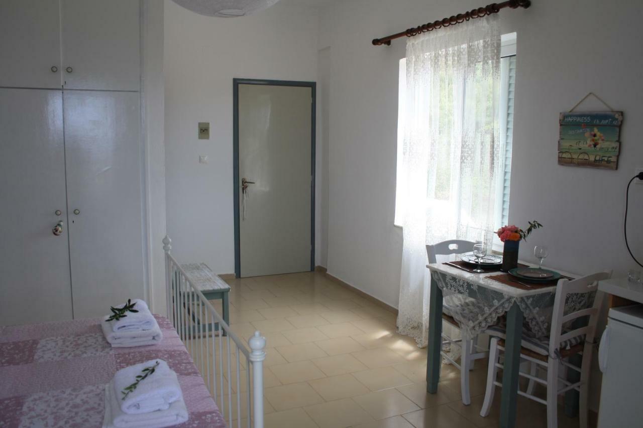 Romantic Apartment Adelianósz Kámbosz Kültér fotó